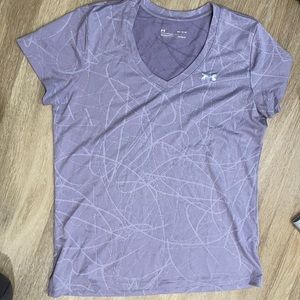 EUC UnderArmour Workout shirt